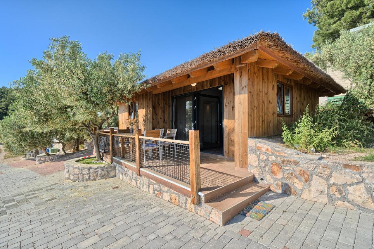 Kamp Lunga + Hotell Jezera Exteriör bild