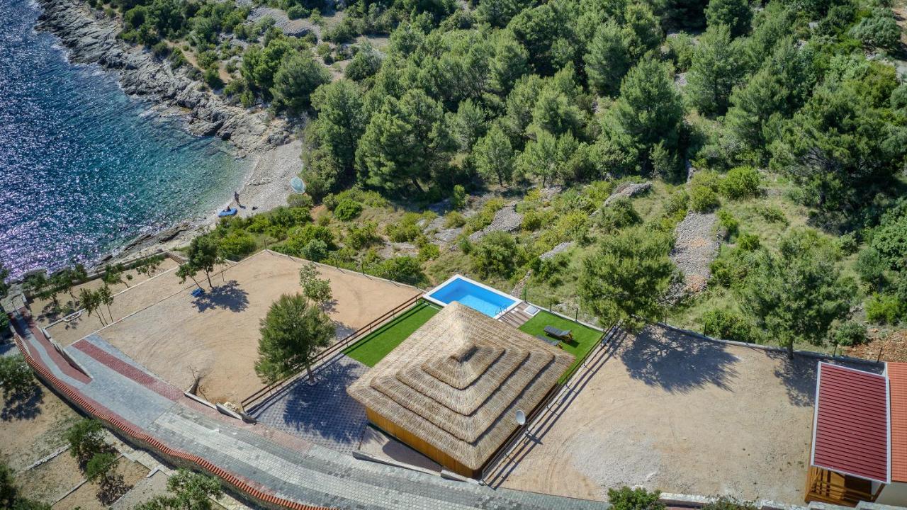 Kamp Lunga + Hotell Jezera Exteriör bild