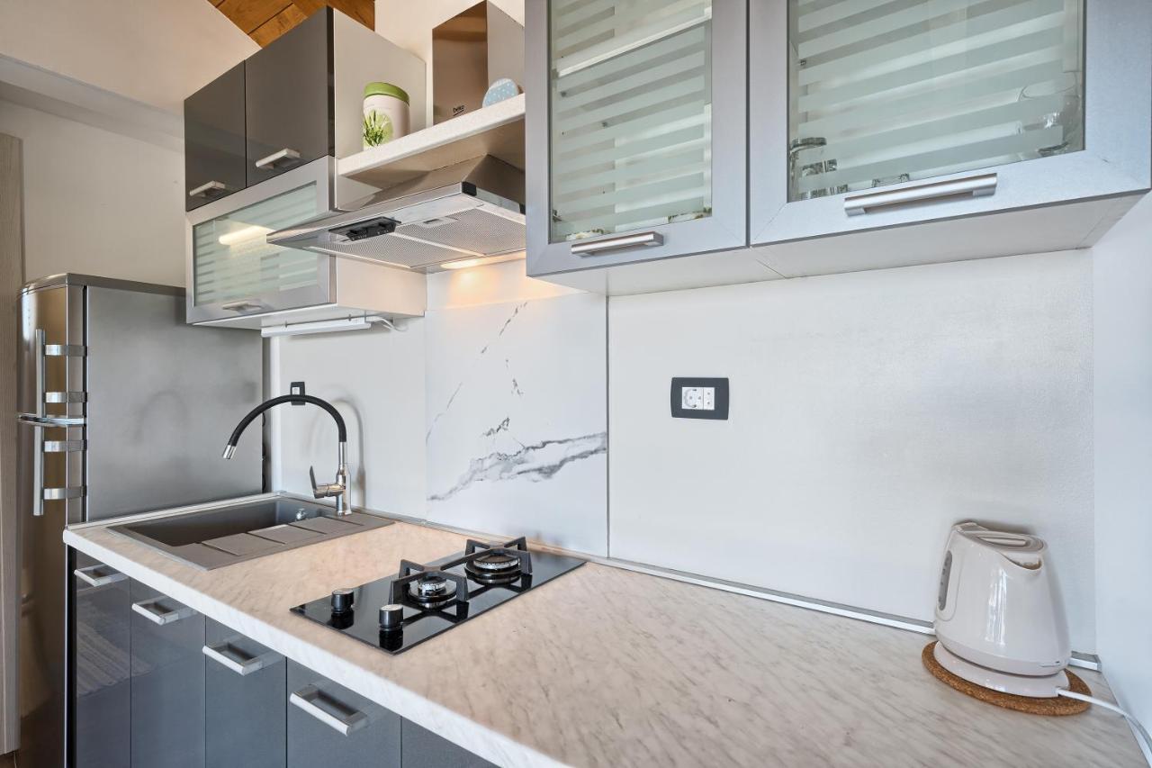 Kamp Lunga + Hotell Jezera Exteriör bild