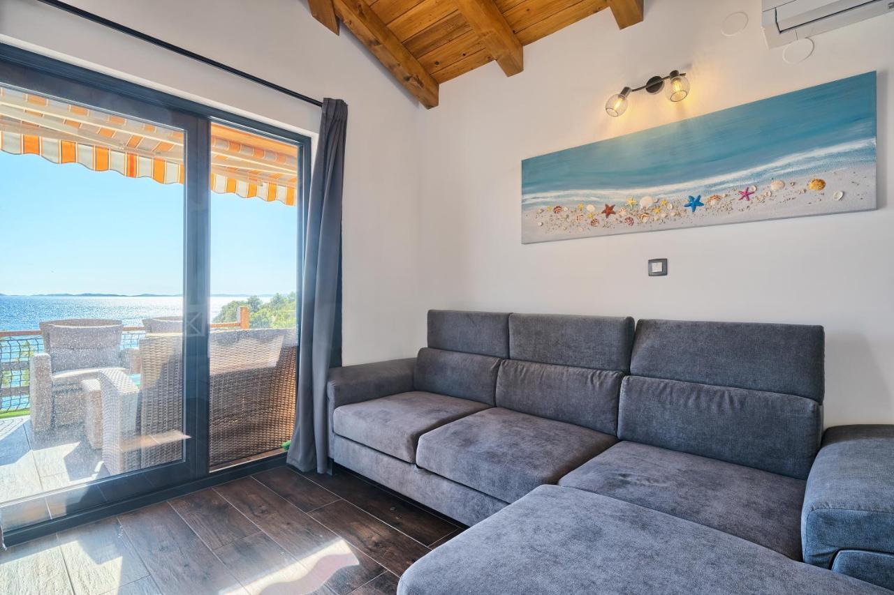 Kamp Lunga + Hotell Jezera Exteriör bild